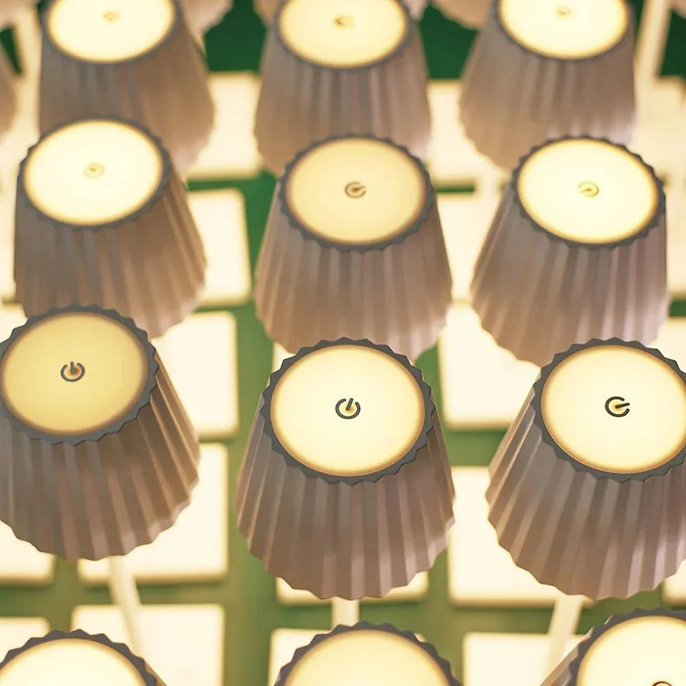 Illumine Kabellose Tischlampe