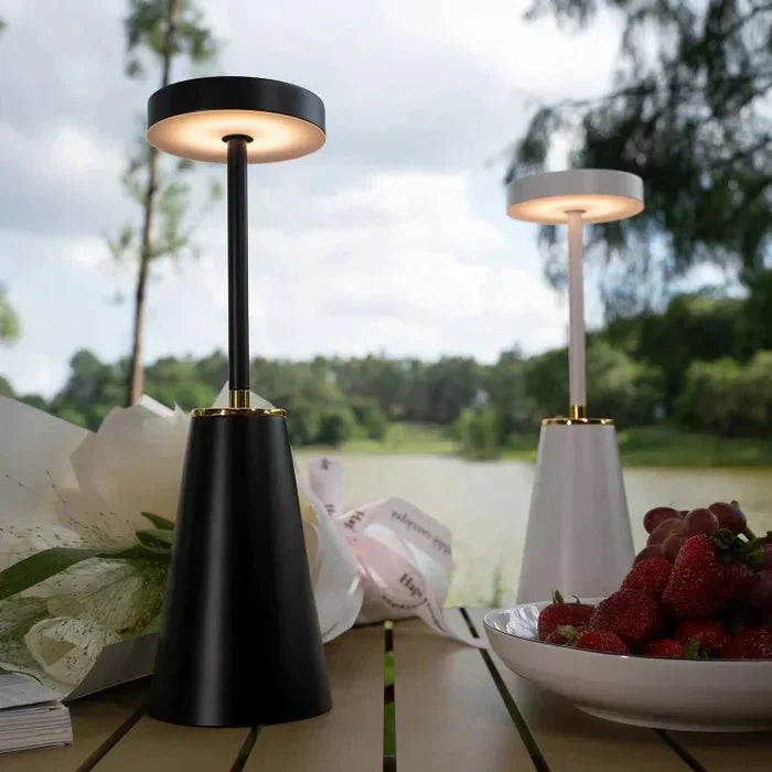Shine Kabellose Tischlampe